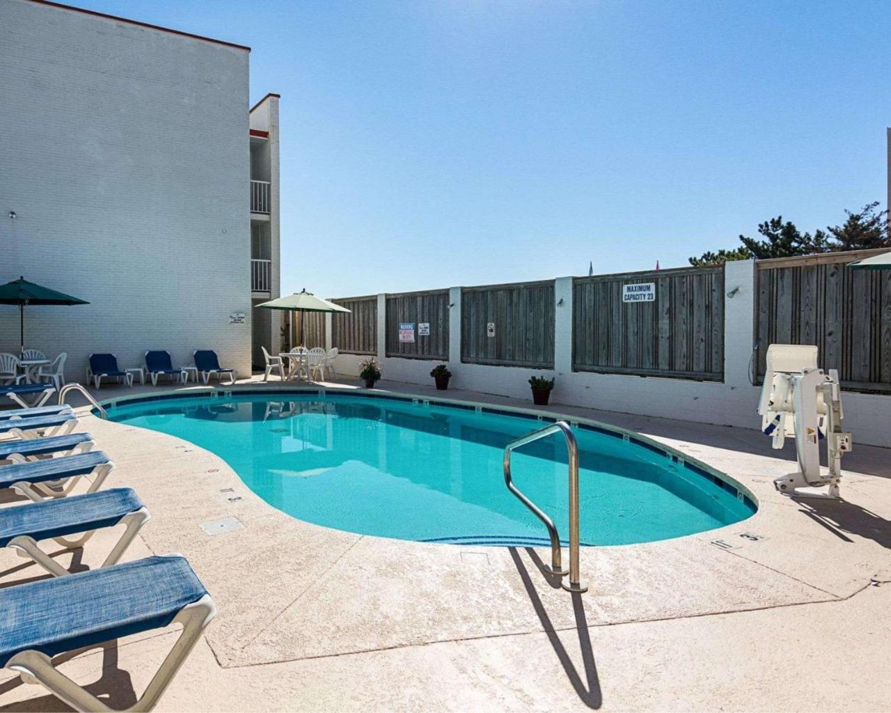 Ocean27 Hotel Virginia Beach Exterior photo
